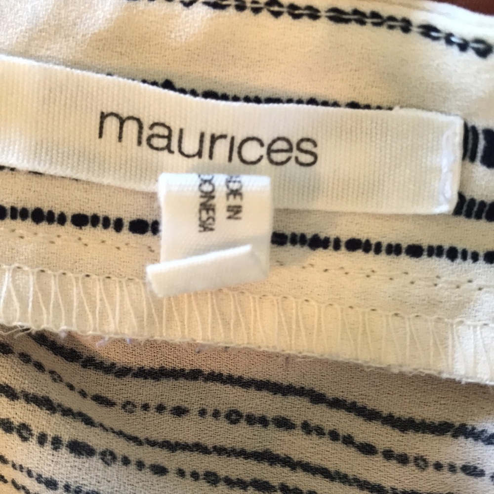 Maurices blouse - Picture 7 of 9